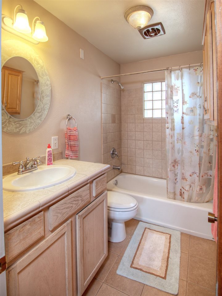 320 South Redlands Road Grand Junction, CO 81507 - Photo 13 of 30 Gallery Image 13