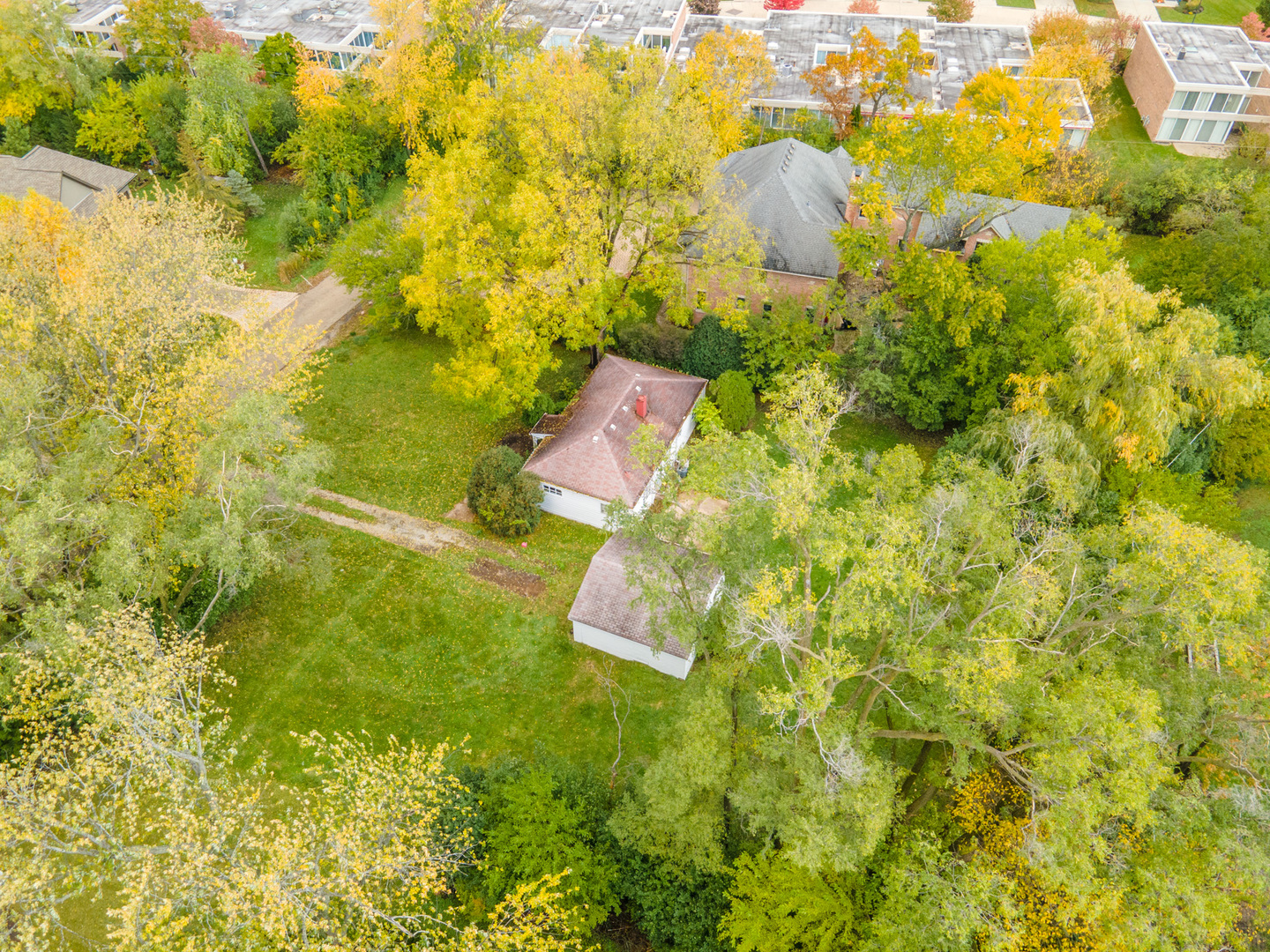 211 Red Oak Road Northbrook, IL 60062 - Photo 5 of 8 a aerial view of residential houses with swimming pool
