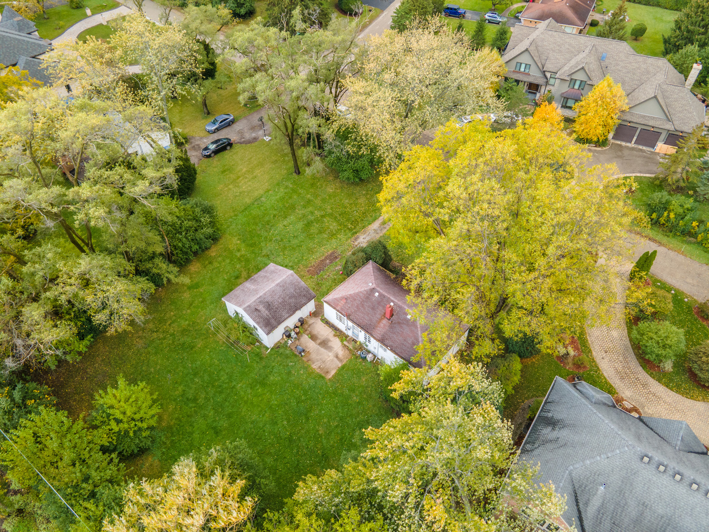 211 Red Oak Road Northbrook, IL 60062 - Photo 7 of 8 view