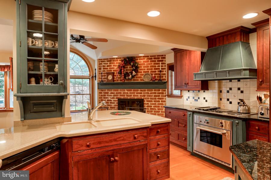 541 Hilltop Road Hummelstown, PA 17036 - Photo 25 of 76 Gallery Image 25