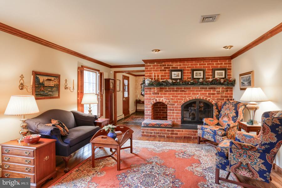 541 Hilltop Road Hummelstown, PA 17036 - Photo 36 of 76 Hardwood Floors
