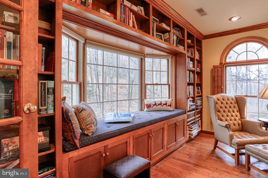 541 Hilltop Road Hummelstown, PA 17036 - Photo 43 of 76 Relax here with a good book!