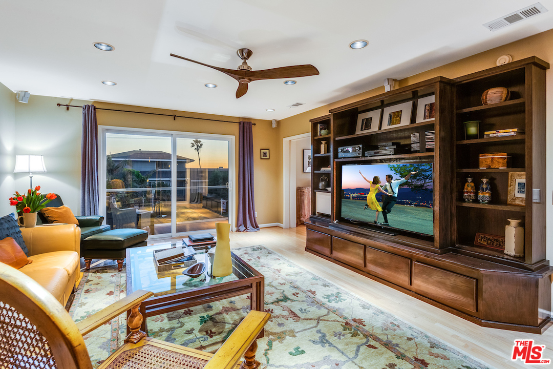 220 Rees Street Playa del Rey, CA 90293 - Photo 17 of 41