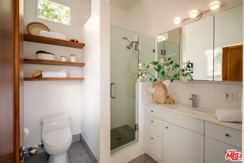 $2,465,000 | 859 Nowita Place, Venice, CA 90291