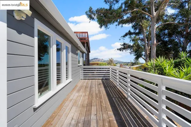 $879,000 | 9949 Lawlor Street, Oakland, CA 94605