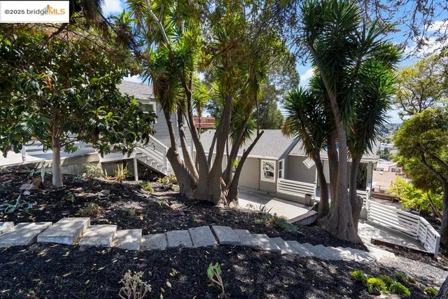 $879,000 | 9949 Lawlor Street, Oakland, CA 94605