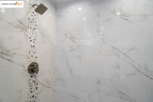 $879,000 | 9949 Lawlor Street, Oakland, CA 94605