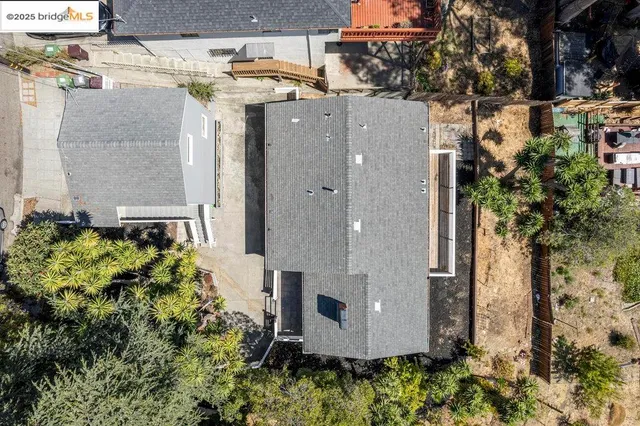 $879,000 | 9949 Lawlor Street, Oakland, CA 94605