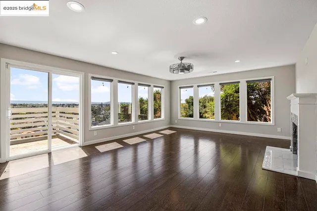 $879,000 | 9949 Lawlor Street, Oakland, CA 94605