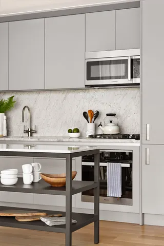 $1,888,000 | 547 West 47th Street, Unit 1114 | Hell's Kitchen