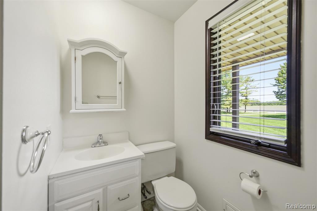 29940 29 Mile Road New Haven, MI 48048 - Photo 6 of 53