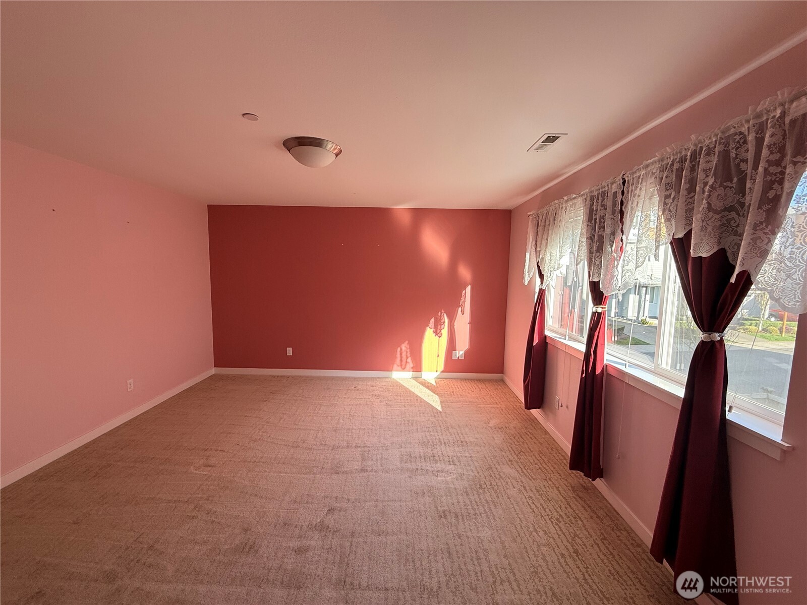 3528 192nd Place Southeast Bothell, WA 98012 - Photo 11 of 18