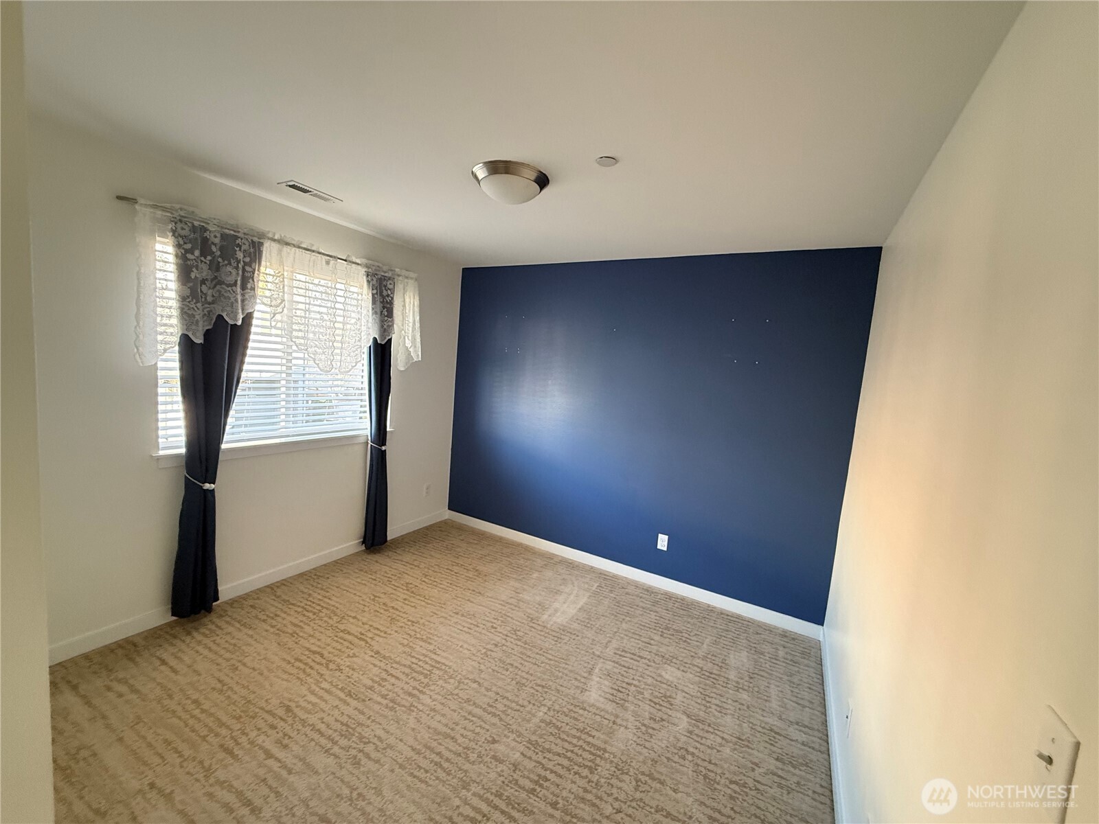 3528 192nd Place Southeast Bothell, WA 98012 - Photo 16 of 18