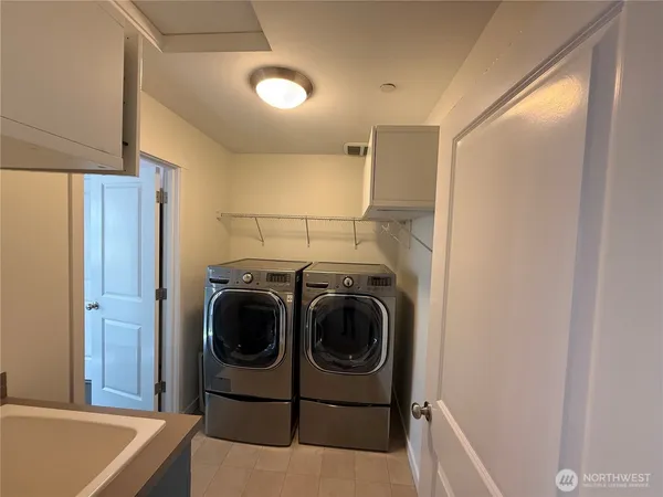 $4,000 | 3528 192nd Place Southeast, Bothell, WA 98012