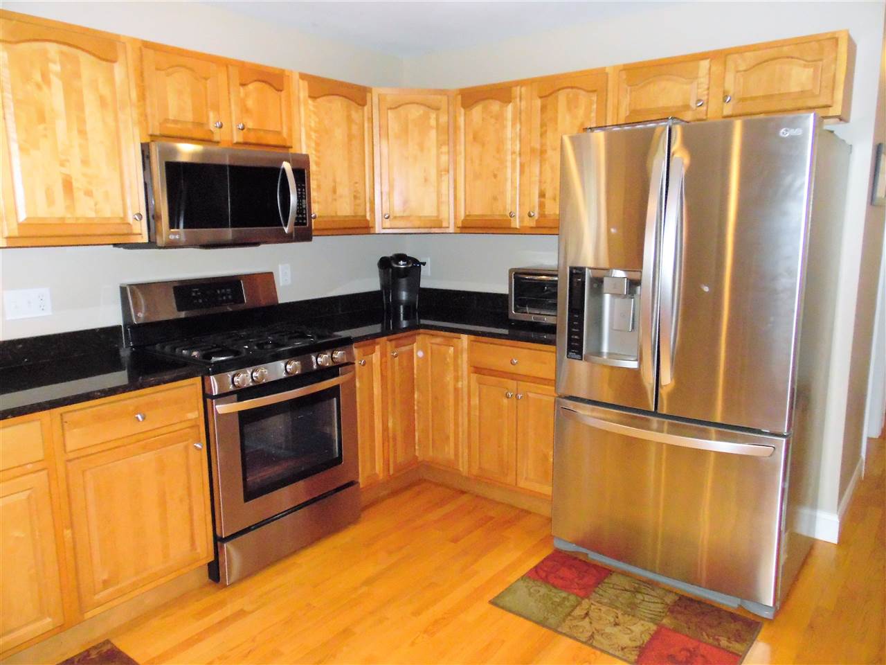 152 Pinecrest Road Litchfield, NH 03052 - Photo 15 of 38