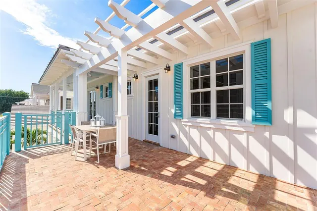 $2,950,000 | 160 Southeast 1st Avenue, Delray Beach, FL 33444