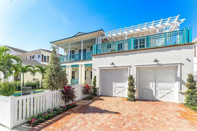 $2,950,000 | 160 Southeast 1st Avenue, Delray Beach, FL 33444