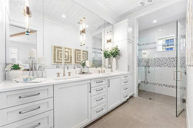 $2,950,000 | 160 Southeast 1st Avenue, Delray Beach, FL 33444