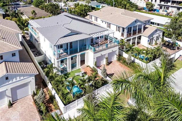 $2,950,000 | 160 Southeast 1st Avenue, Delray Beach, FL 33444