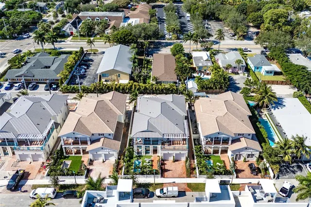 $2,950,000 | 160 Southeast 1st Avenue, Delray Beach, FL 33444