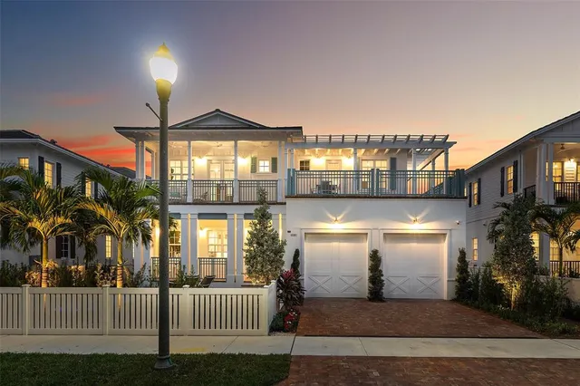 $2,950,000 | 160 Southeast 1st Avenue, Delray Beach, FL 33444