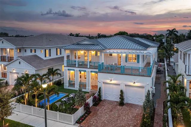 $2,950,000 | 160 Southeast 1st Avenue, Delray Beach, FL 33444