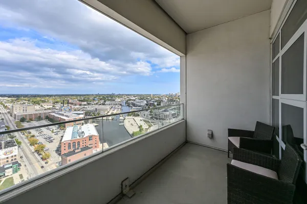 $369,900 | 1141 North Doctor Martin Luther King Junior Drive, Unit 2807, Milwaukee, WI 53203
