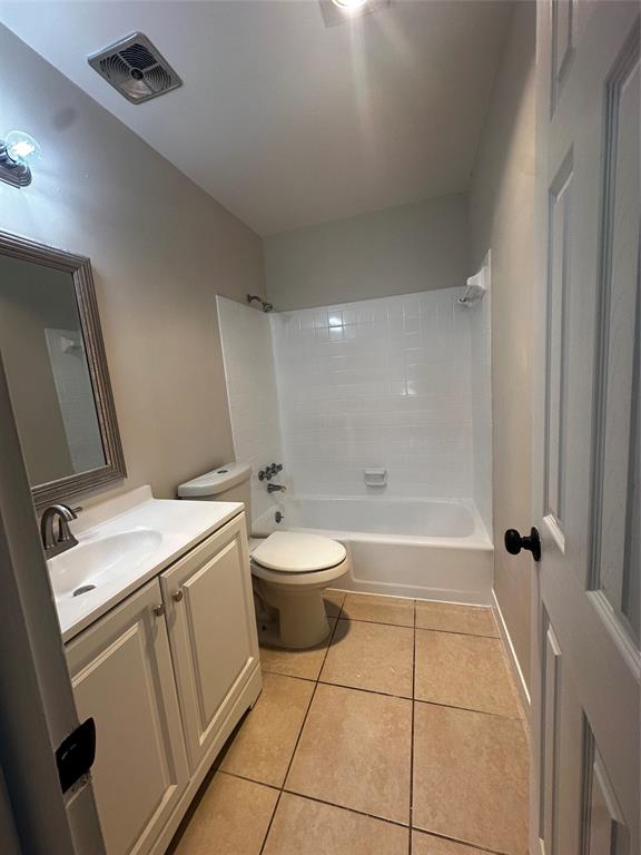 941 Crystal Lake Drive, Unit 201 Deerfield Beach, FL 33064 - Photo 24 of 27