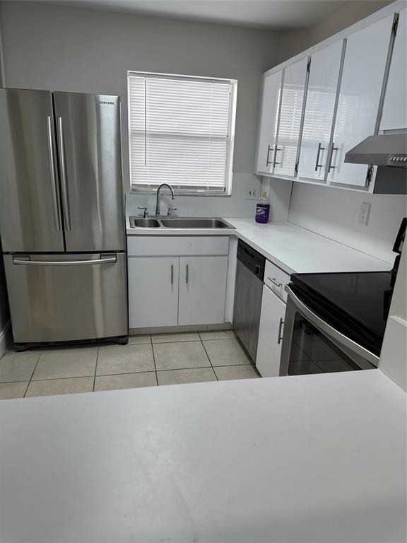 941 Crystal Lake Drive, Unit 201 Deerfield Beach, FL 33064 - Photo 8 of 27