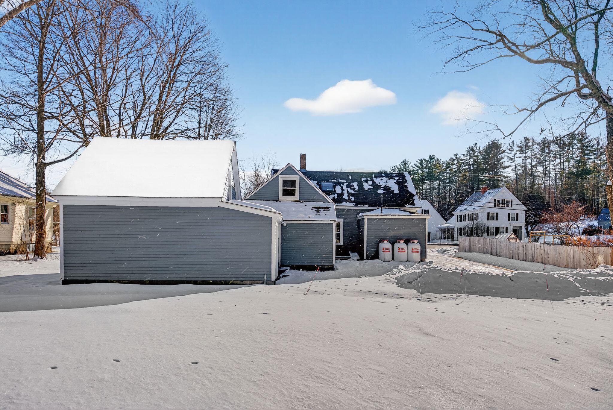 86 Turner Street Buckfield, ME 04220 - Photo 11 of 55 9_DSC01446