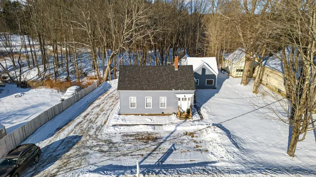 $275,000 | 86 Turner Street, Buckfield, ME 04220