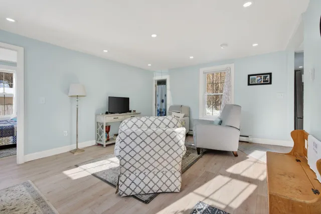 $275,000 | 86 Turner Street, Buckfield, ME 04220