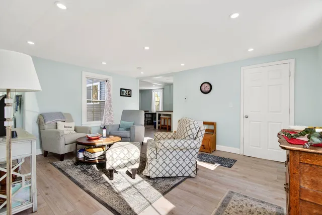 $275,000 | 86 Turner Street, Buckfield, ME 04220