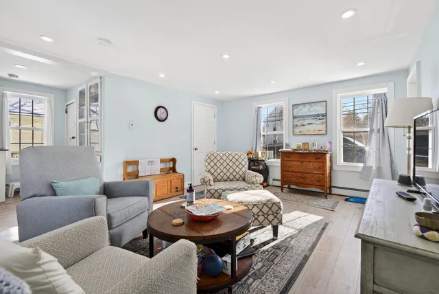 $275,000 | 86 Turner Street, Buckfield, ME 04220