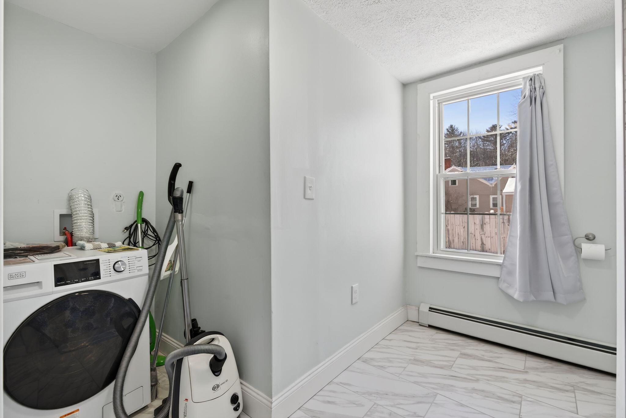 86 Turner Street Buckfield, ME 04220 - Photo 29 of 55 34_DSC01269