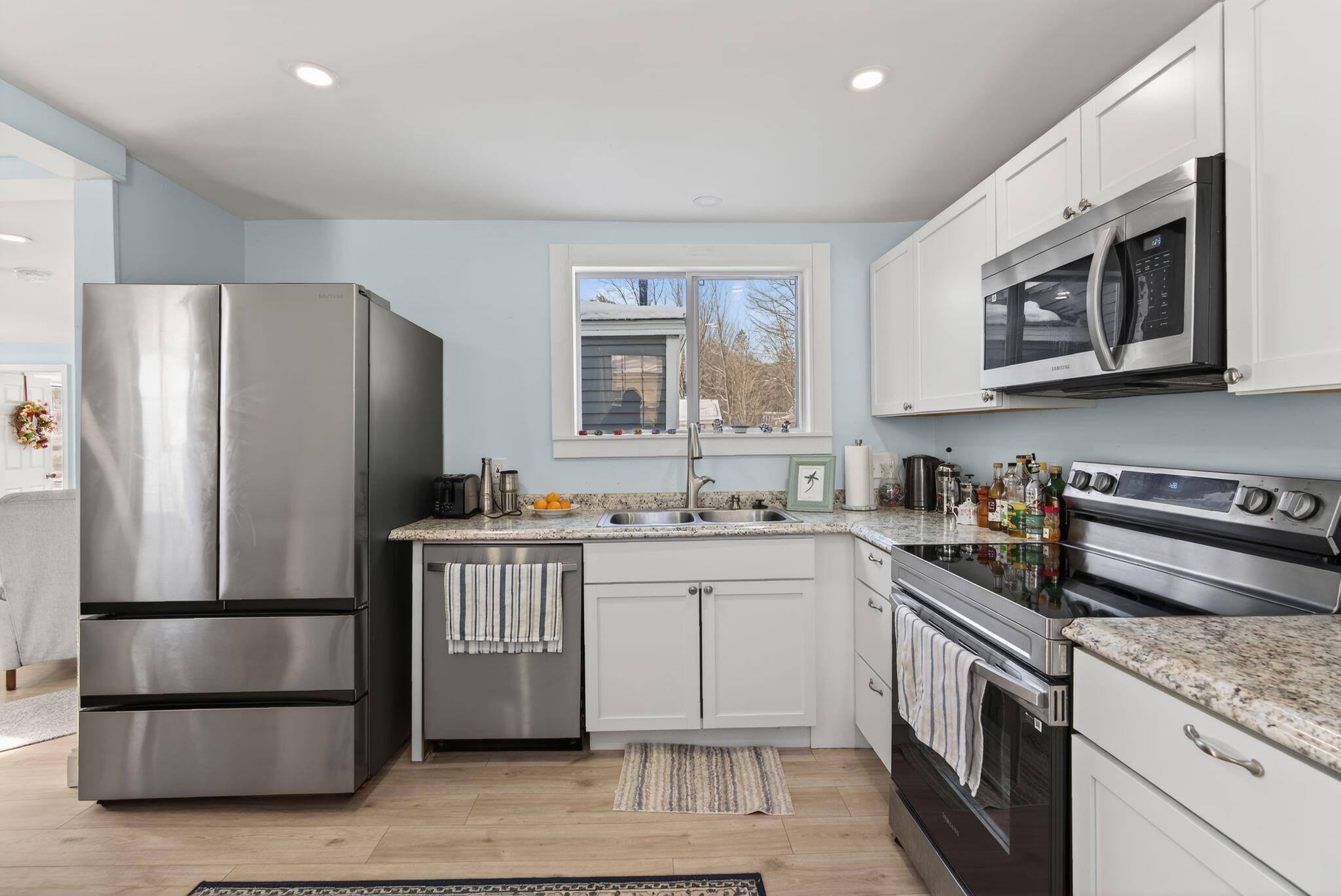 86 Turner Street Buckfield, ME 04220 - Photo 37 of 55 42_DSC01306