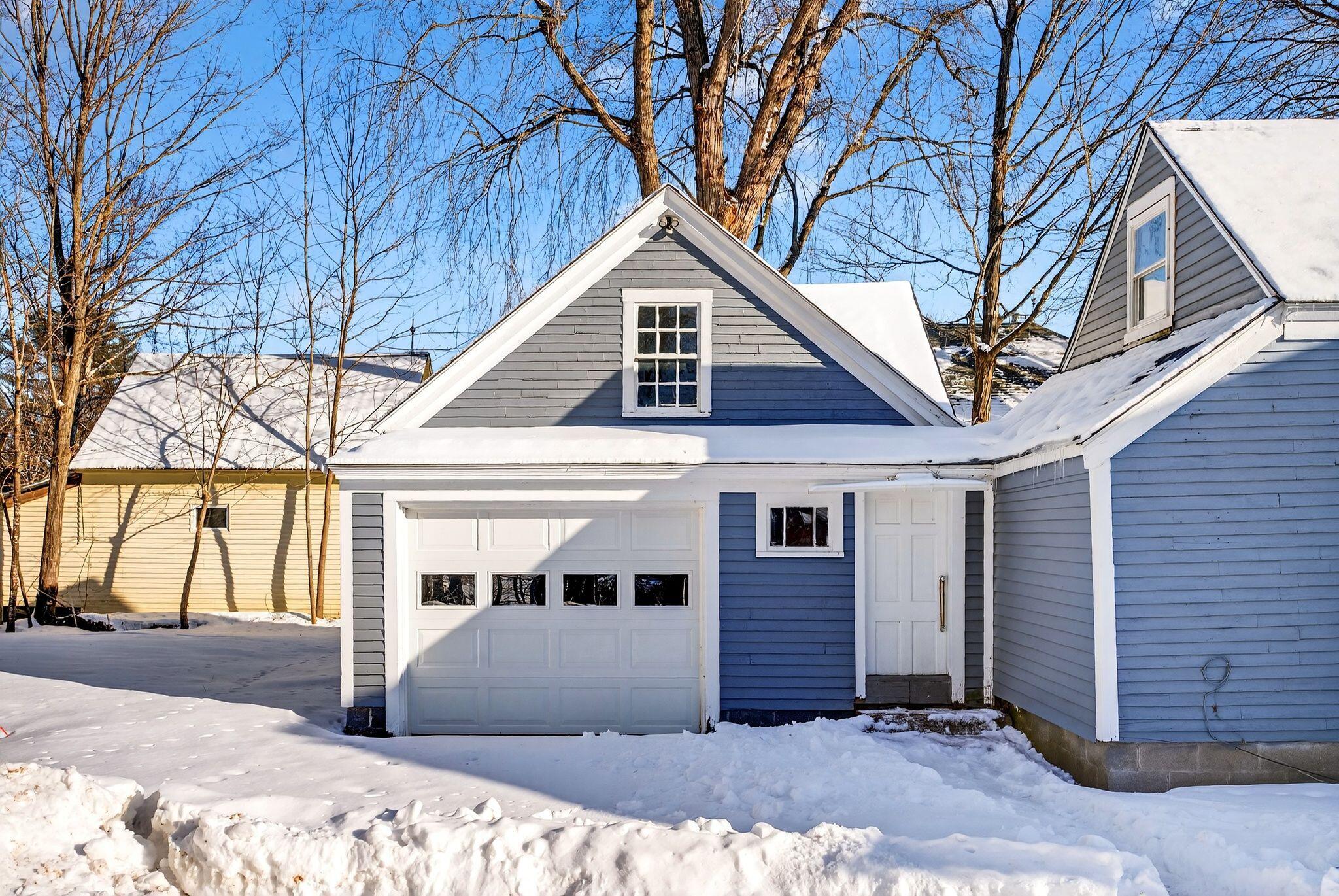 86 Turner Street Buckfield, ME 04220 - Photo 6 of 55 1_DSC01406