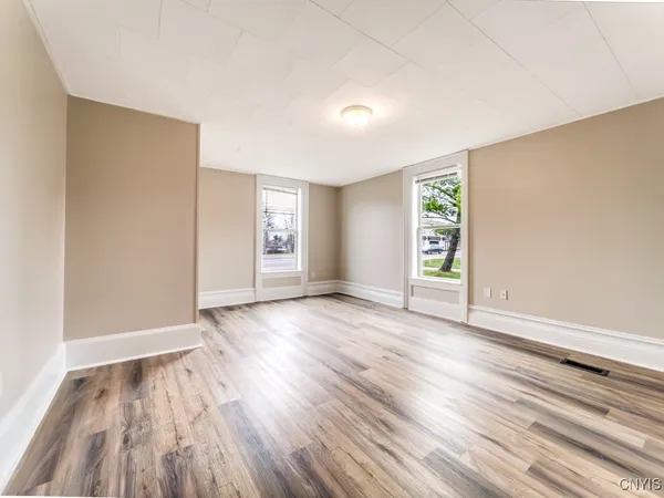 $1,600 | 9611 Brewerton Road, Cicero, NY 13029