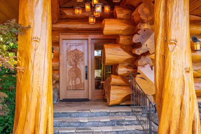 a view of a entryway door of the house