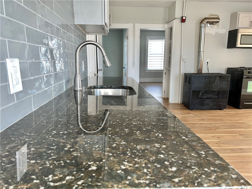 736 Social Street, Unit 2F Woonsocket, RI 02895 - Photo 3 of 12 Gallery Image 3