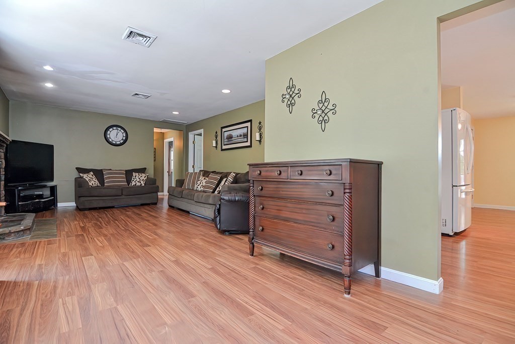 3 Shelly Road Norton, MA 02766 - Photo 9 of 34 Gallery Image 9