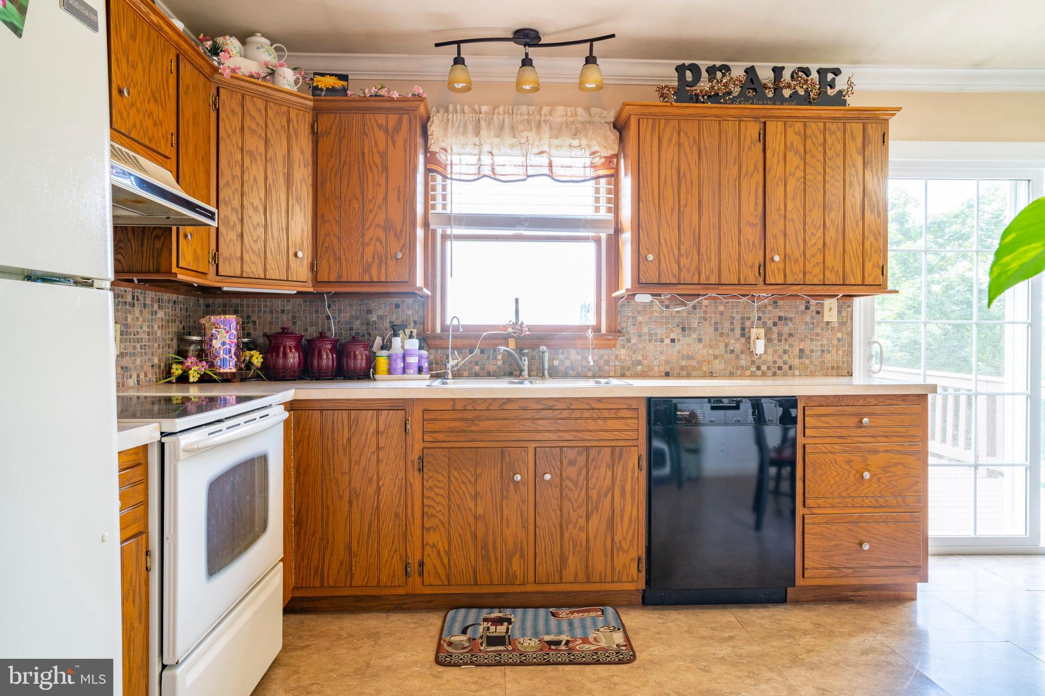 239 Stony Hill Road Quarryville, PA 17566 - Photo 14 of 25 Gallery Image 14