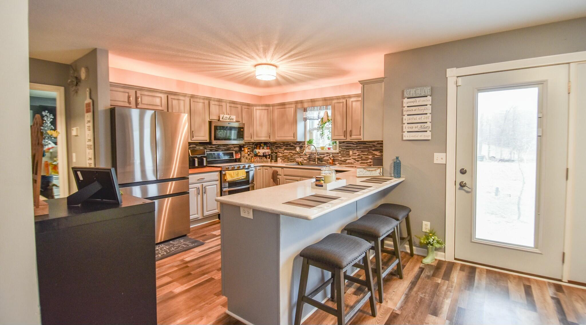 981 Generic Drive Quincy, MI 49082 - Photo 8 of 38 tempImagetZRvnI