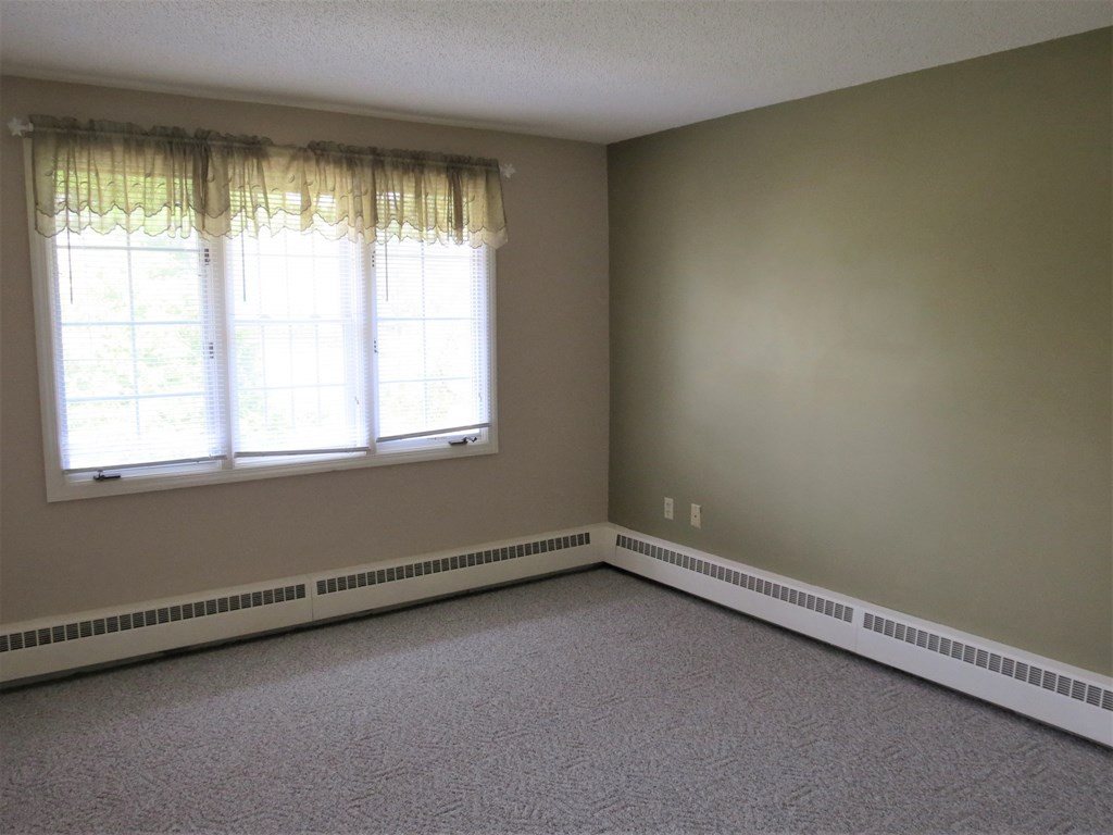 66 Maine Road Plattsburgh, NY 12903 - Photo 10 of 27 Gallery Image 10
