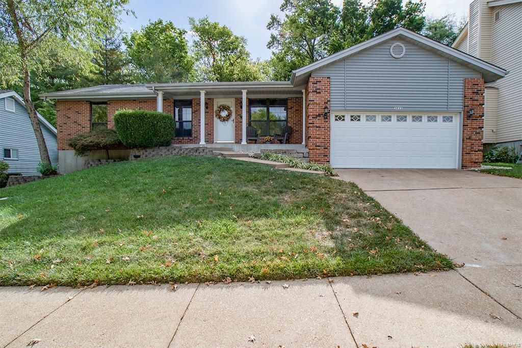 3033 Olde Post Road St. Louis, MO 63129 - Photo 1 of 37 Gallery Image 1