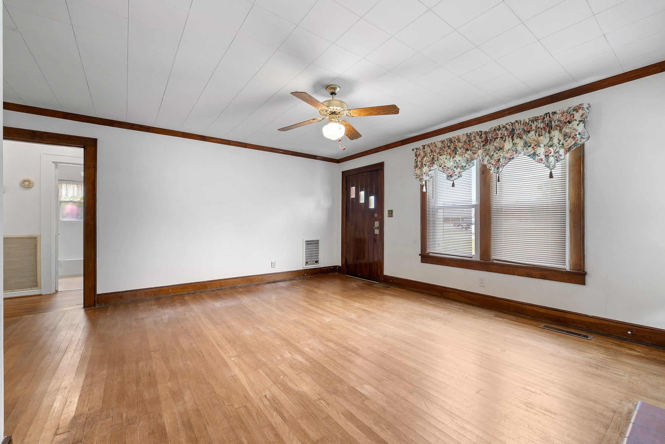 4307 Bennett Road Chattanooga, TN 37412 - Photo 4 of 30 Bennett-22