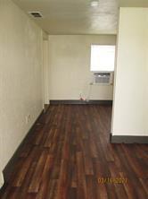 515 West Collins Street Denton, TX 76201 - Photo 4 of 17