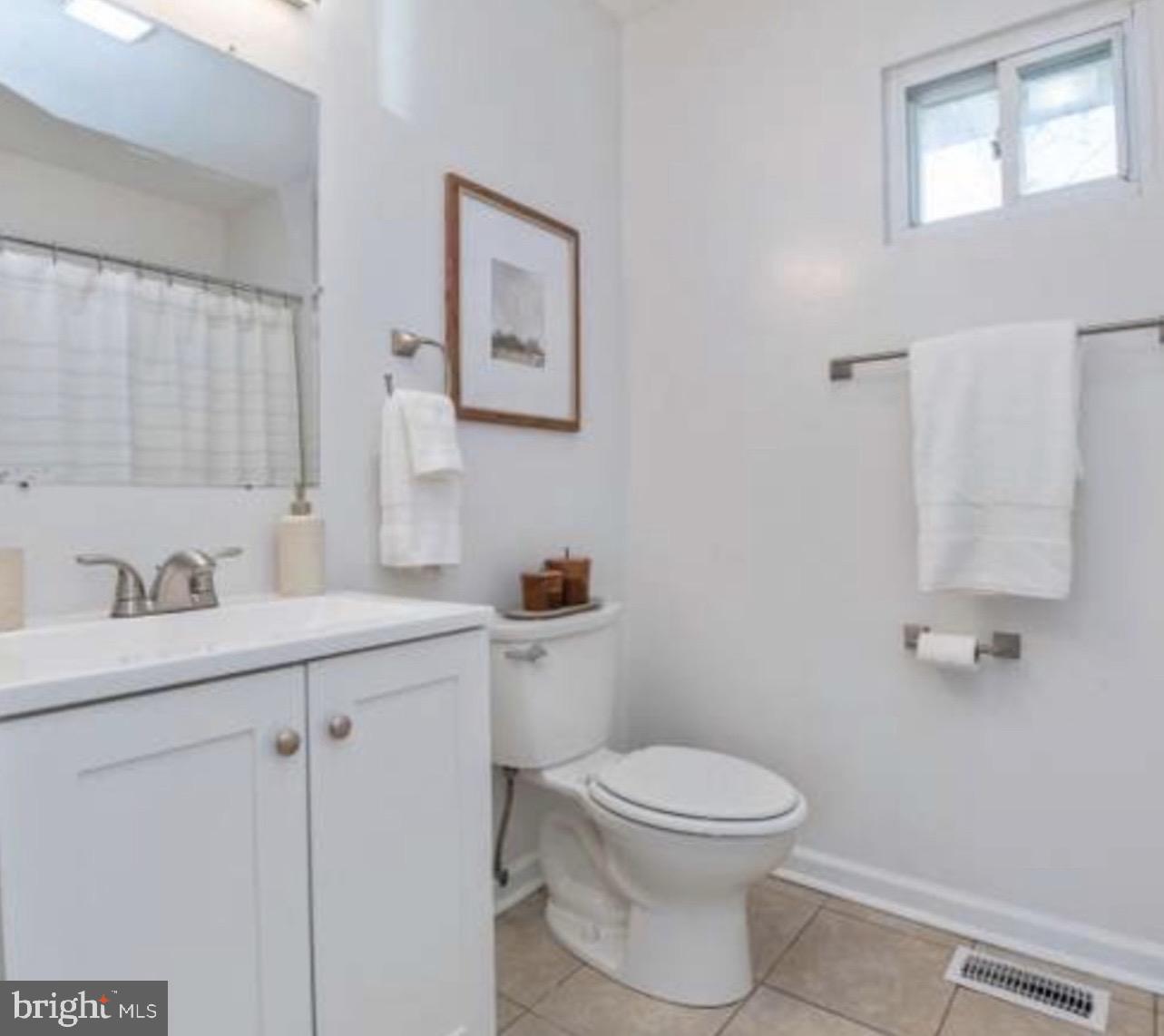 7906 Bon Air Road Baltimore, MD 21234 - Photo 8 of 12