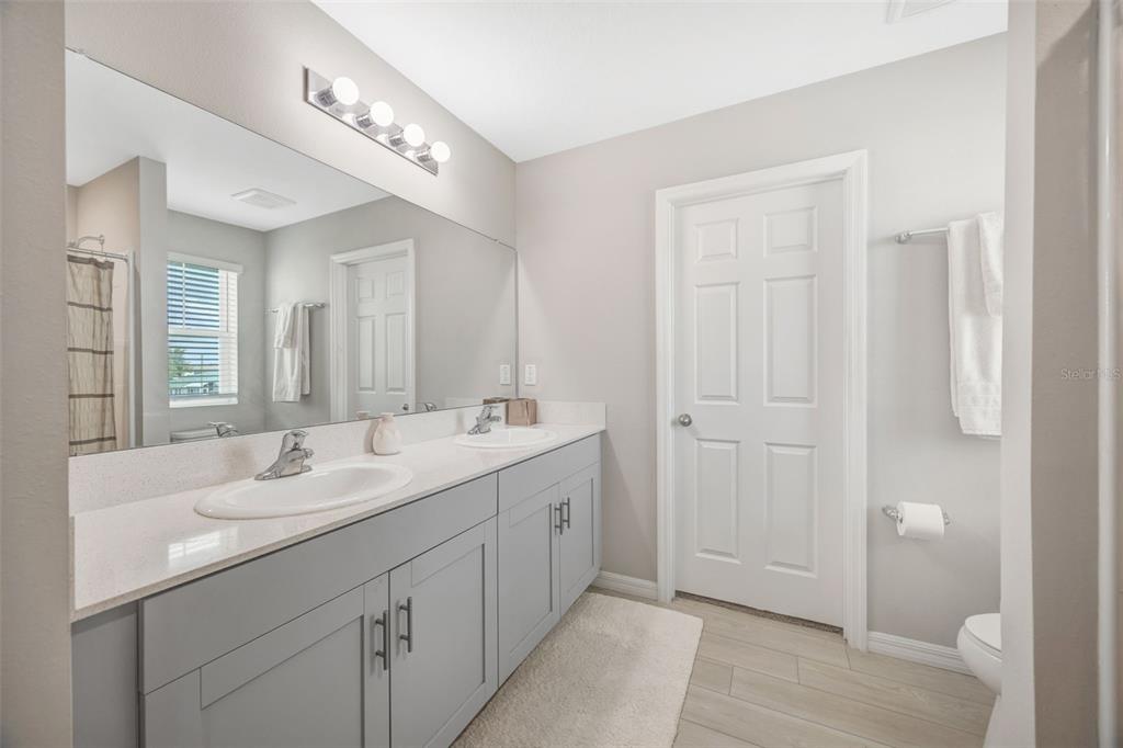 7571 Freesia Trace Wesley Chapel, FL 33545 - Photo 22 of 50