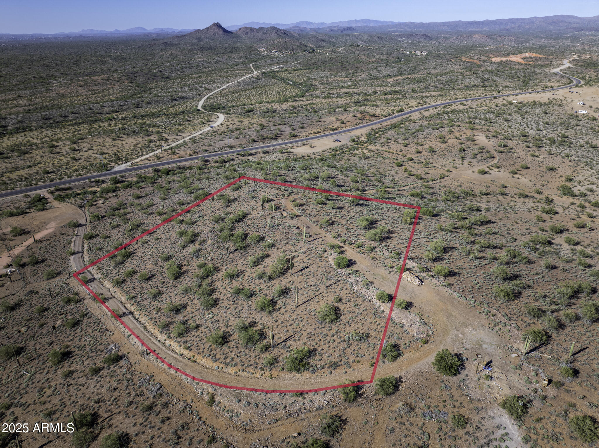 43327 North Castle Hot Springs Road, Unit TOP Morristown, AZ 85342 - Photo 4 of 15 a view of outdoor space